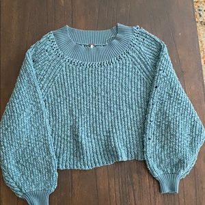 Free people chunky knit cropped sweater sz M